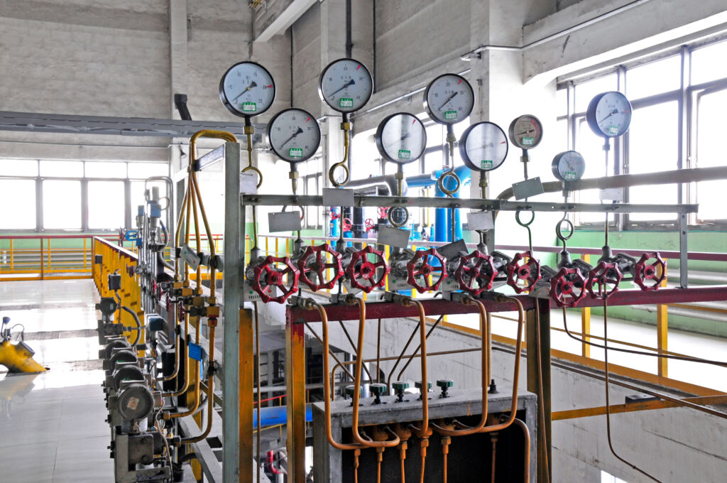 Instrumentation Valves, Regulators & Tube Fittings